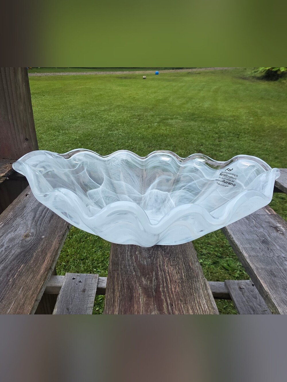 Murano White Swirl Wavy Glass Centerpiece Bowl
